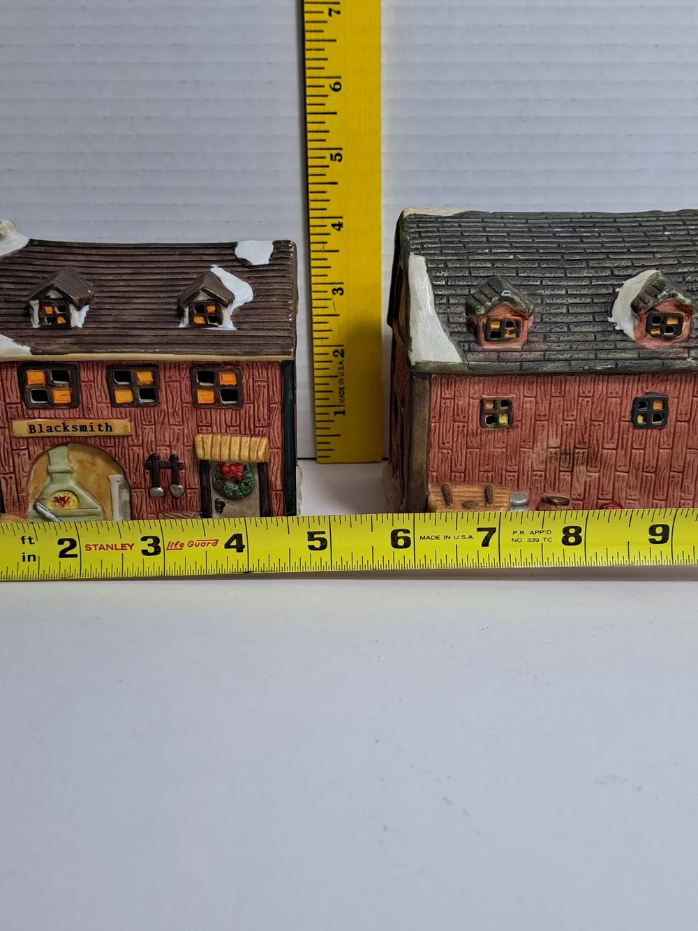Vintage 1995 Dickens Sugar Creek Country Barn & 1995 Blacksmith Shop Lot of 2